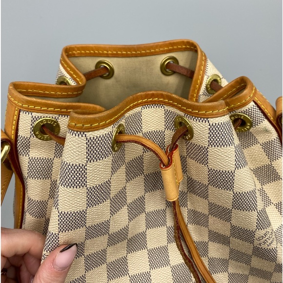 🔥AZUR BB🔥Louis Vuitton Azur Noe BB crossbody - Picture 4 of 16